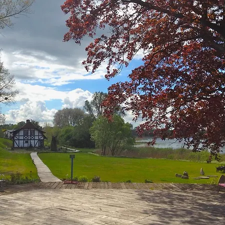 Hotel Folwark Karczemka *