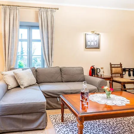 Hotel Folwark Karczemka