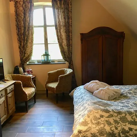 Hotel Folwark Karczemka