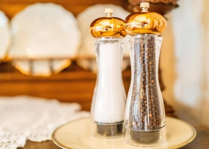 Hotel Folwark Karczemka *